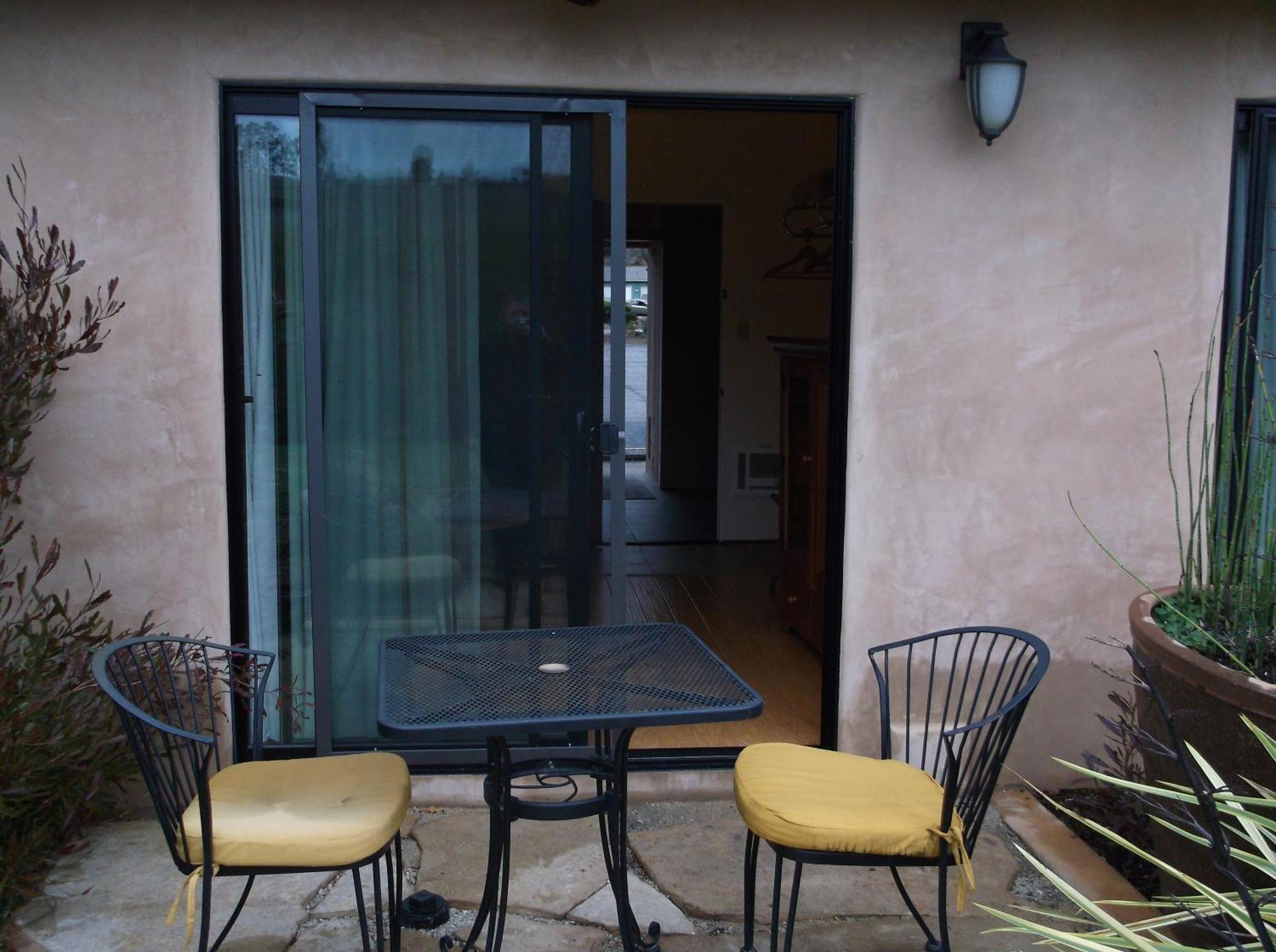 Cambria Palms Motel Ngoại thất bức ảnh